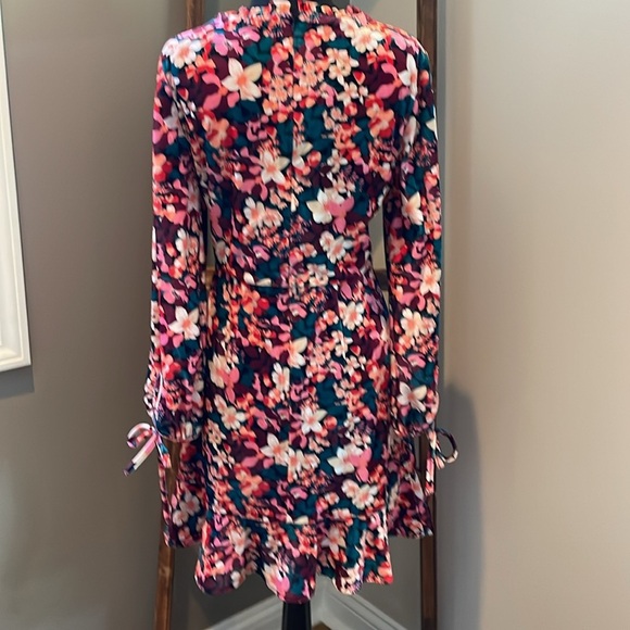 BCBG GENERATION RETRO DRESS - Picture 8 of 15